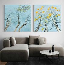 Malerier af birketræer over sofa. 100x100 cm malerier