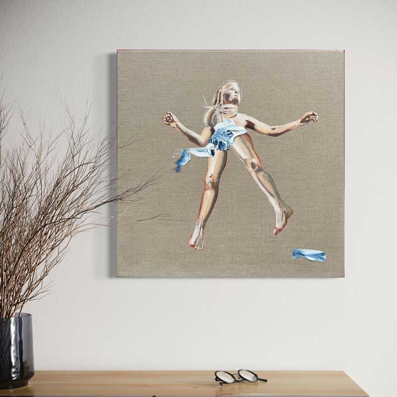 Lille surrealistisk maleri af pige på råt lærred. Rød kant